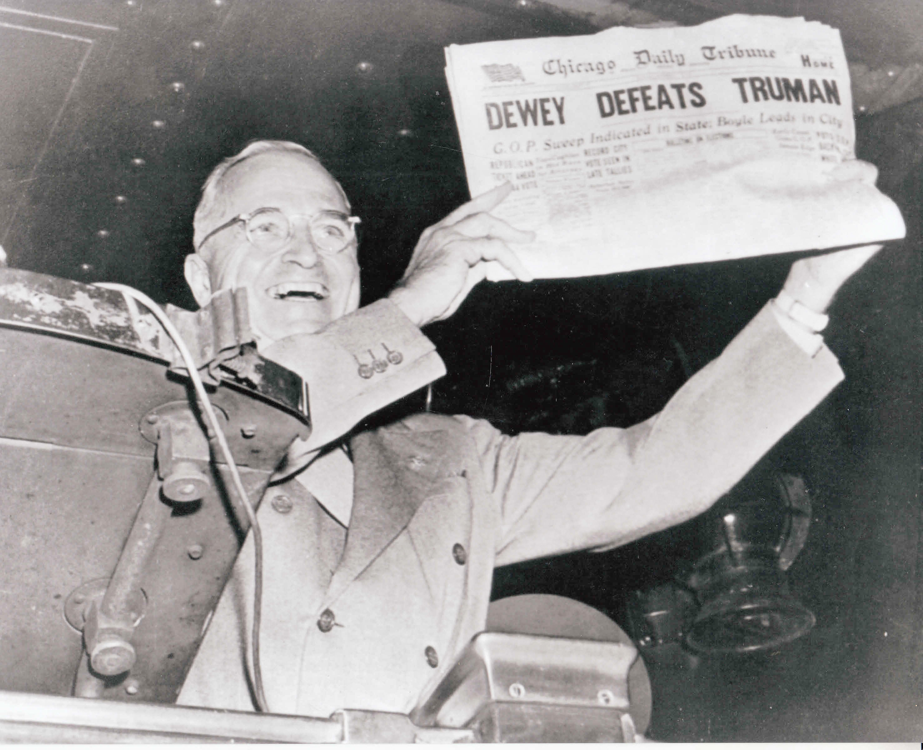 Truman with newspaper with Dewey Defeats Truman headline